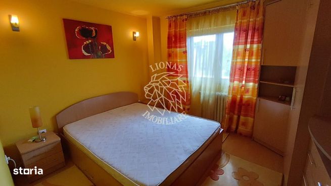 Apartament decomandat 72 mp-balcon 7 mp-lift-Zona Sensul Vechi