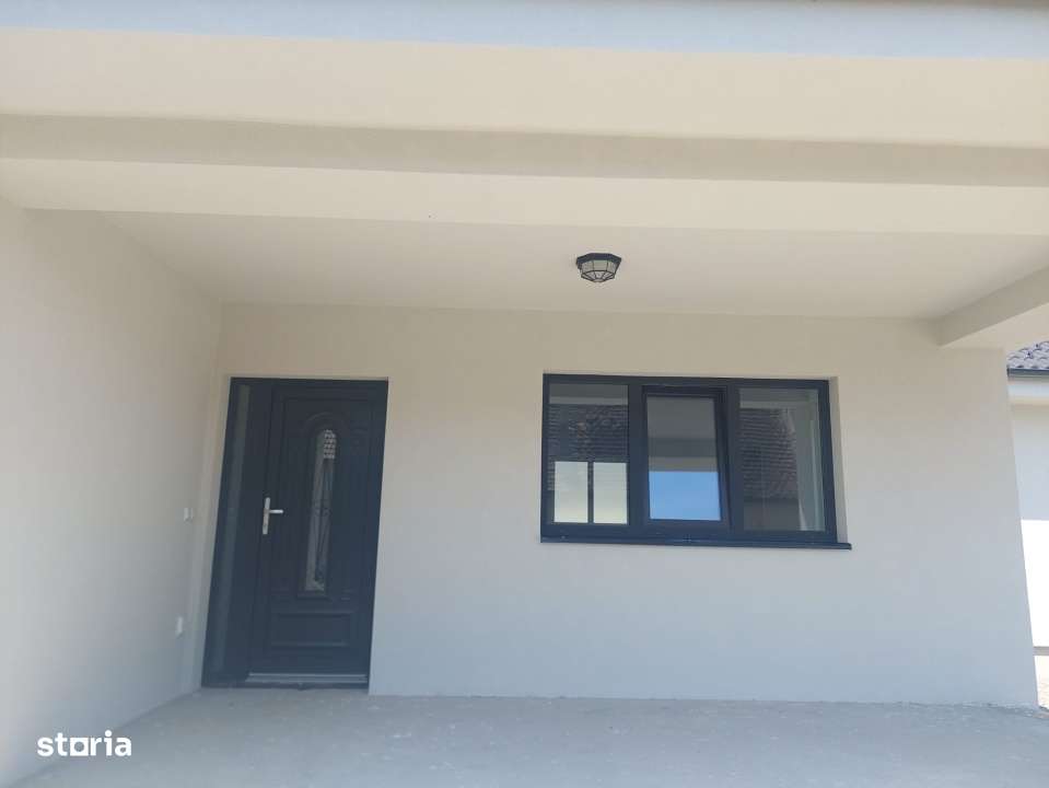 Casa 3 camere.suprafata utila 100mp, teren 2100mp ,spre vanzare in Sac - Imagine principală: 4/12