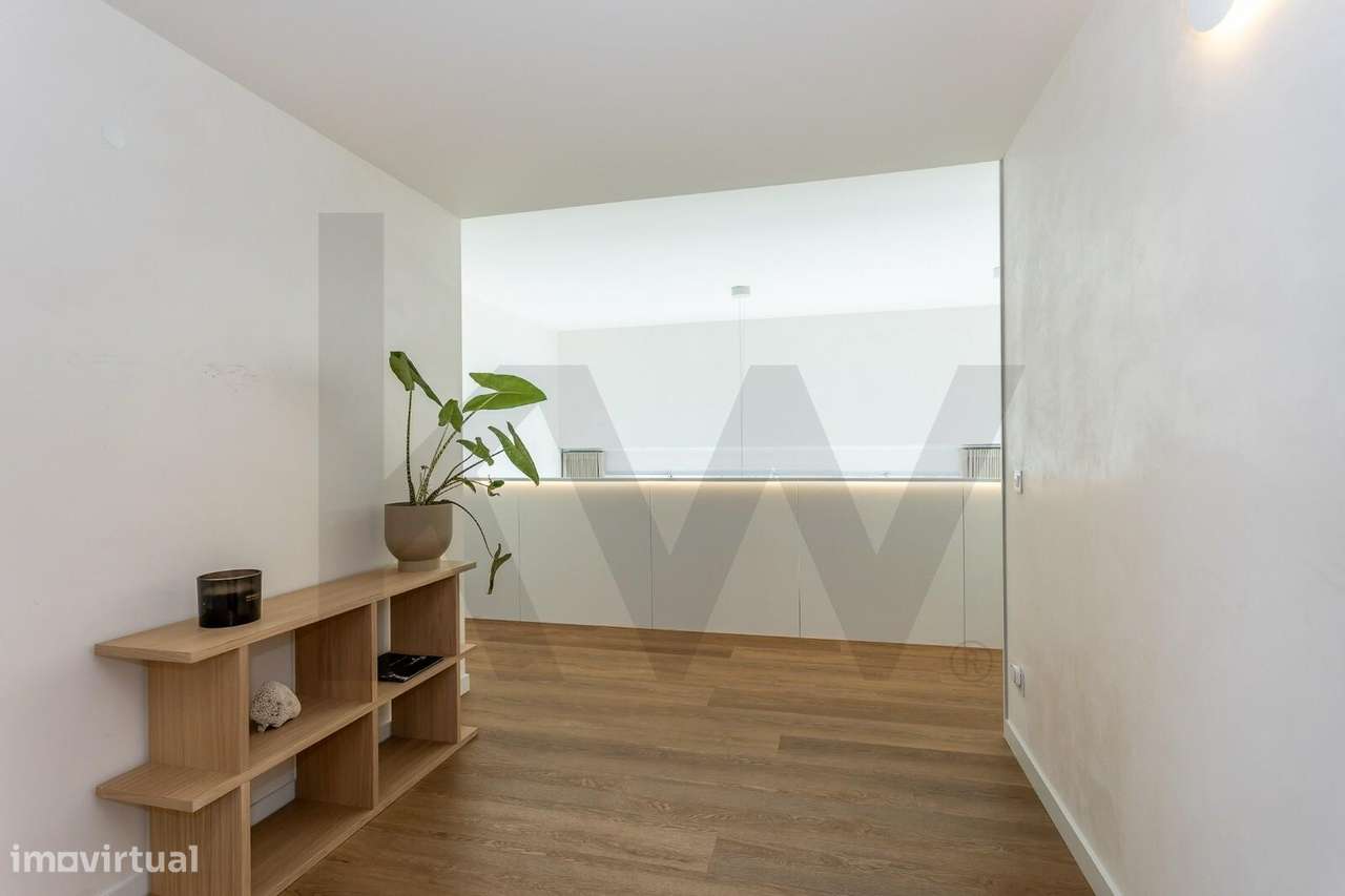 Moradia Nova T4 | Piscina, Jardim e Garagem | Luxo na Ajuda - Grande imagem: 2/6