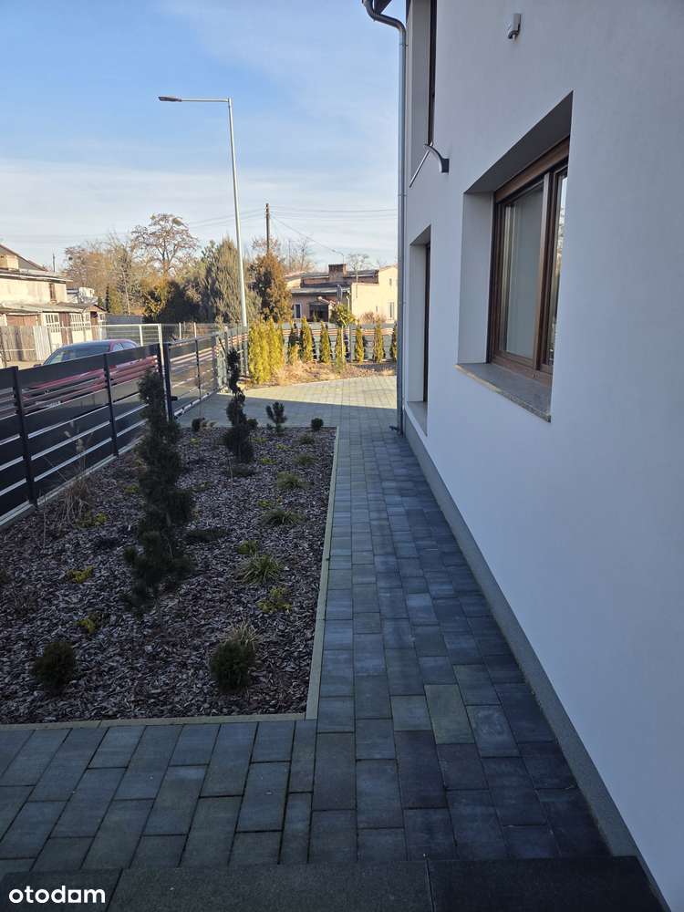 Grunwald - Gotowy, Umeblowany, Wysoki Standard Wykończenia, Garaż-15