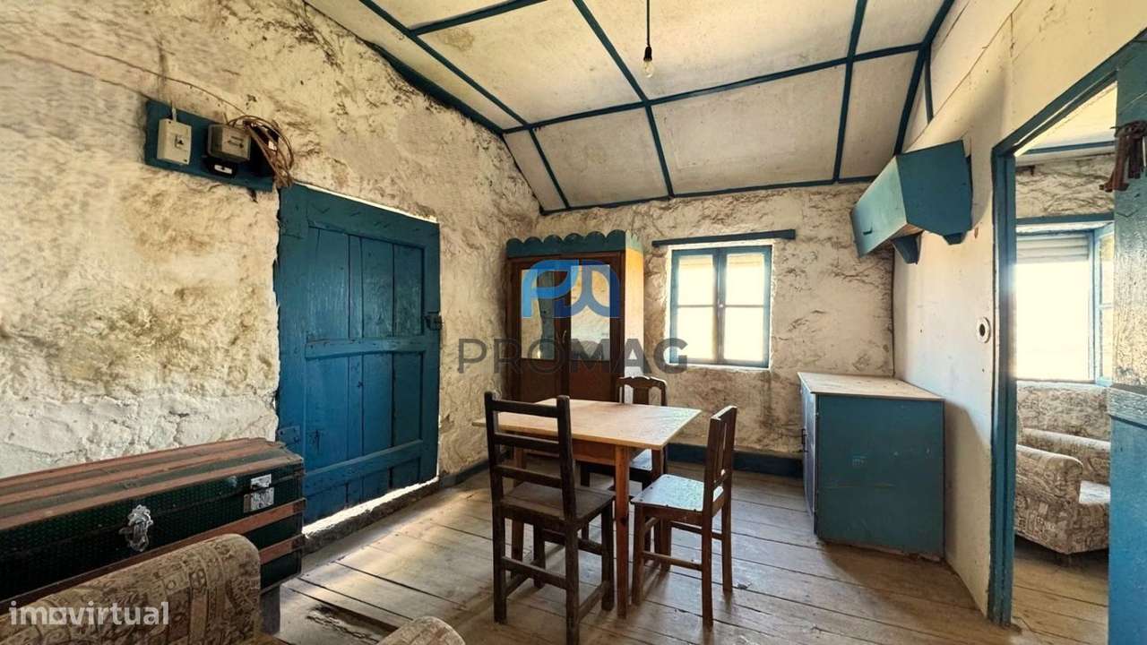 Oportunidade Única: Conjunto 3 Moradias em Granito Vistas Panorâmicas-18