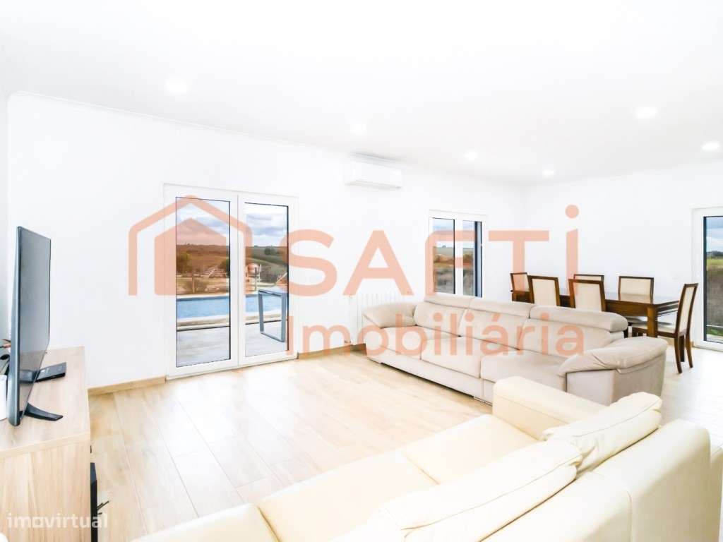 Moradia nova - Grande imagem: 4/26