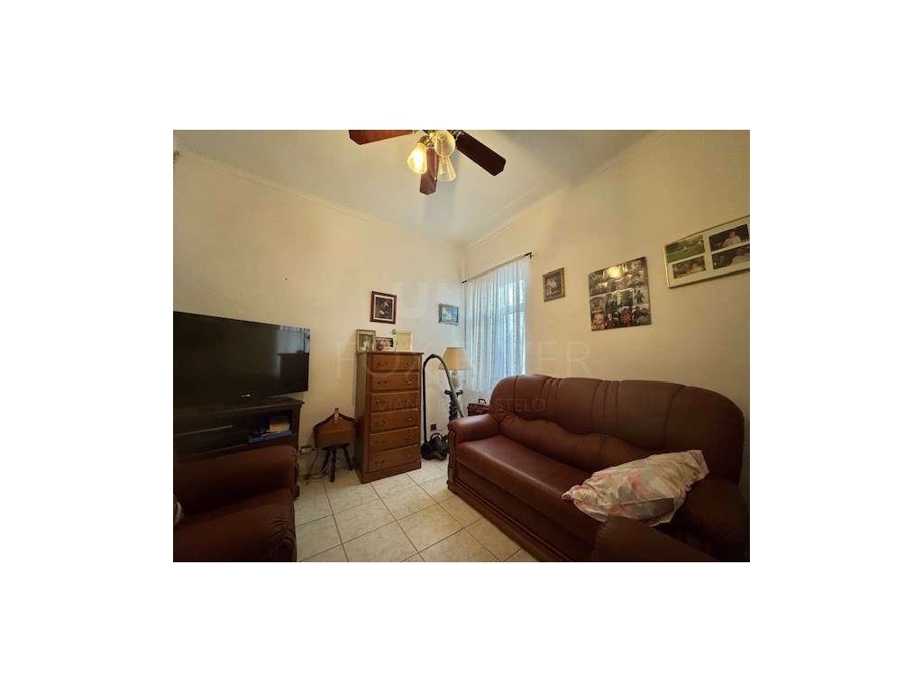 Prédio para restauro no centro de Viana do Castelo - Grande imagem: 5/10