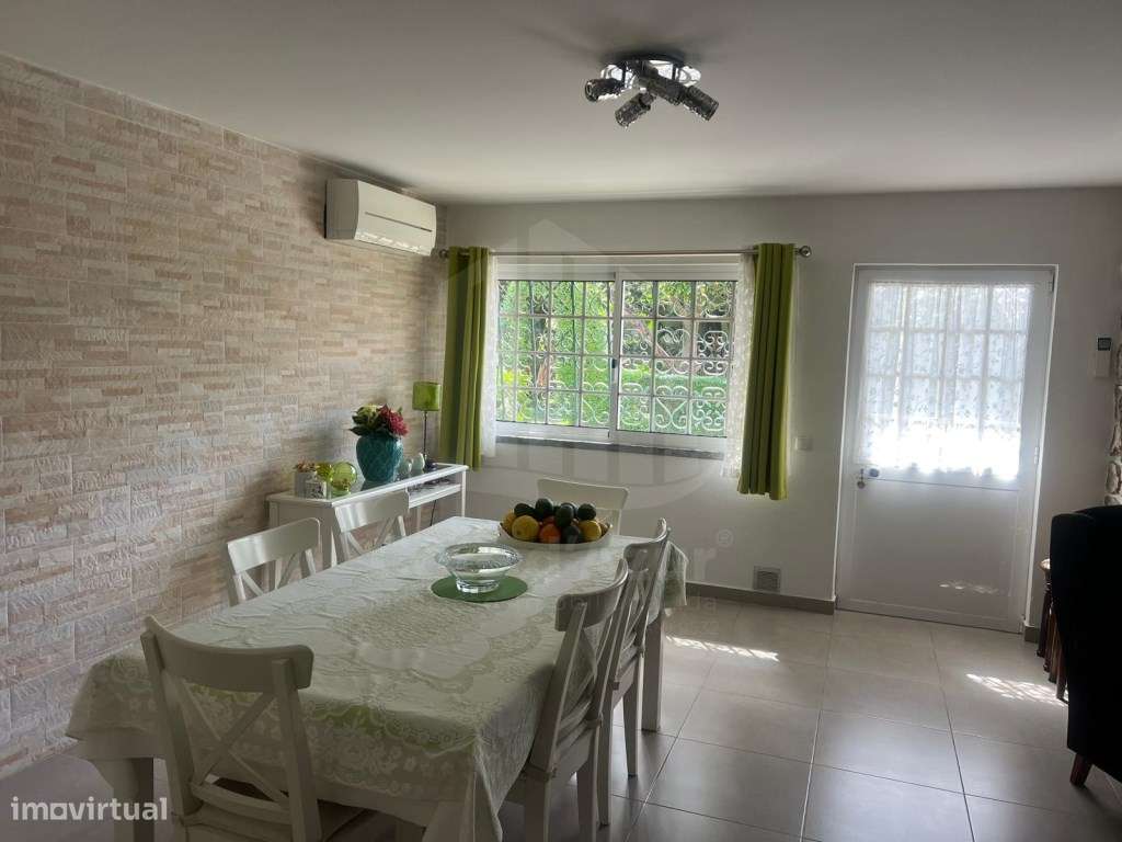 Moradia com 7 Assoalhadas , garagem e com terreno de 1.000 m2 zona ...-30