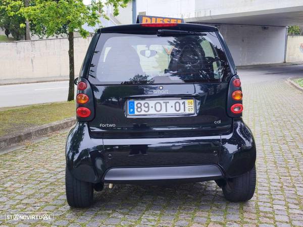 Smart ForTwo Coupé cdi softouch passion dpf - 13