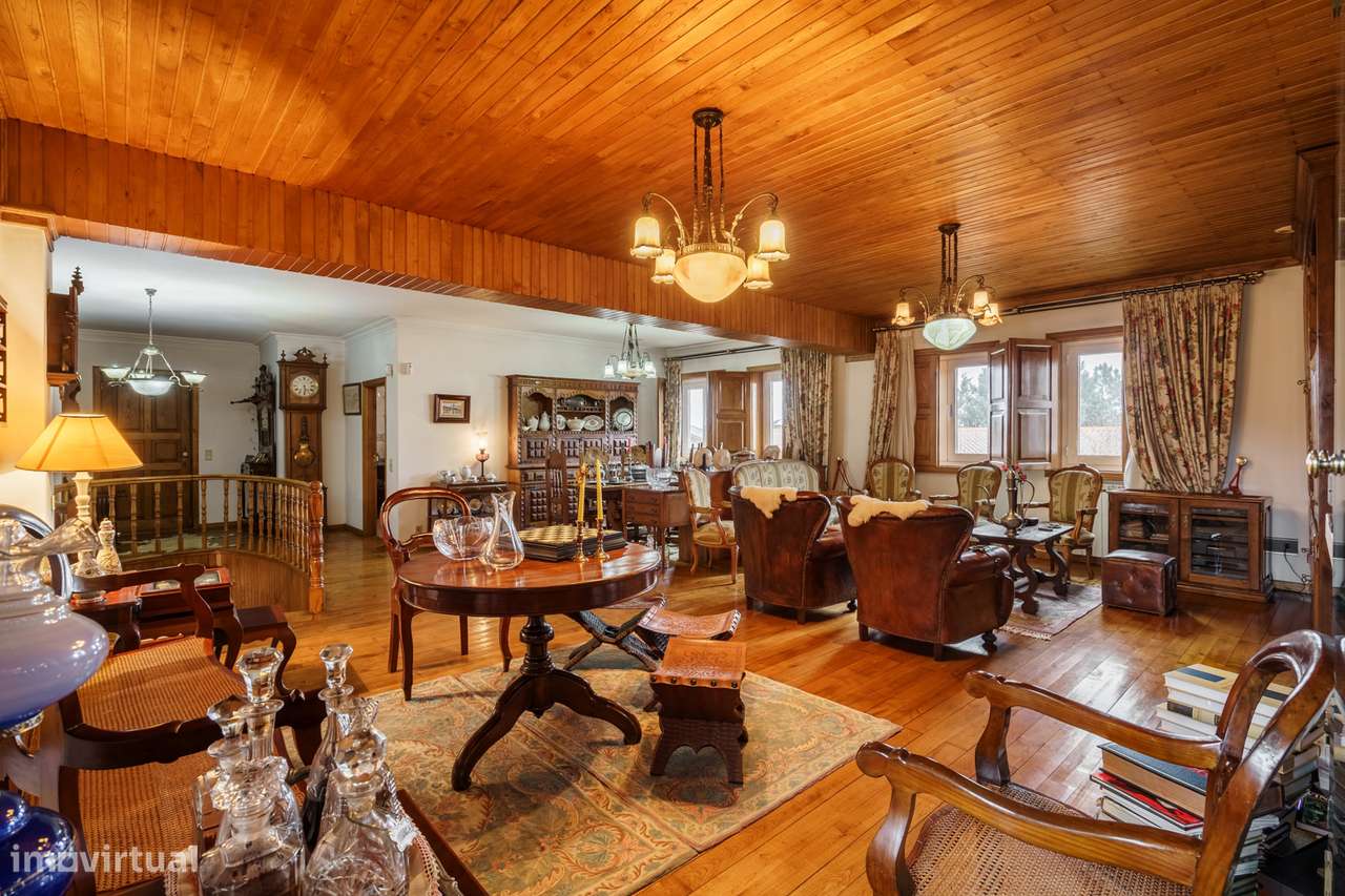 Moradia T5 em pedra em Vila Verde da Raia - Chaves-25