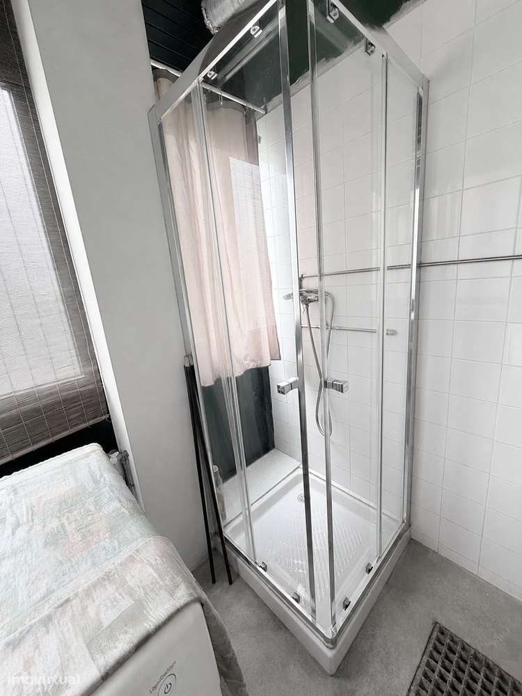Moradia T4 | Box 2 Carros | Jardim | Metro | Rio Tinto | Exclusivo-14