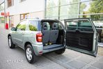 Toyota RAV4 1.8 VVT-i 4x2 - 12