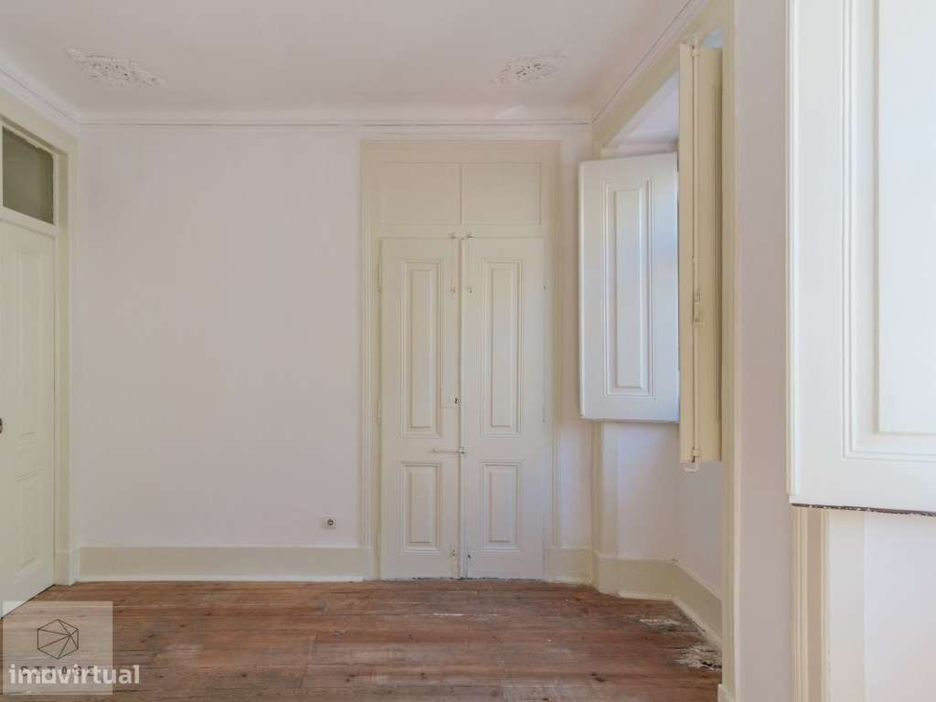 Apartamento T2 com terraço em Campo de Ourique-6