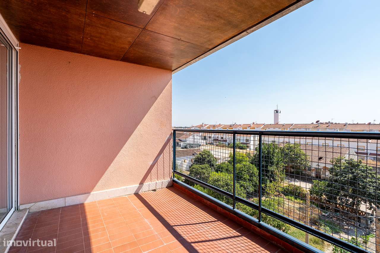 Apartamento T3 para Arrendamento – Centro de Vendas Novas - Grande imagem: 4/23