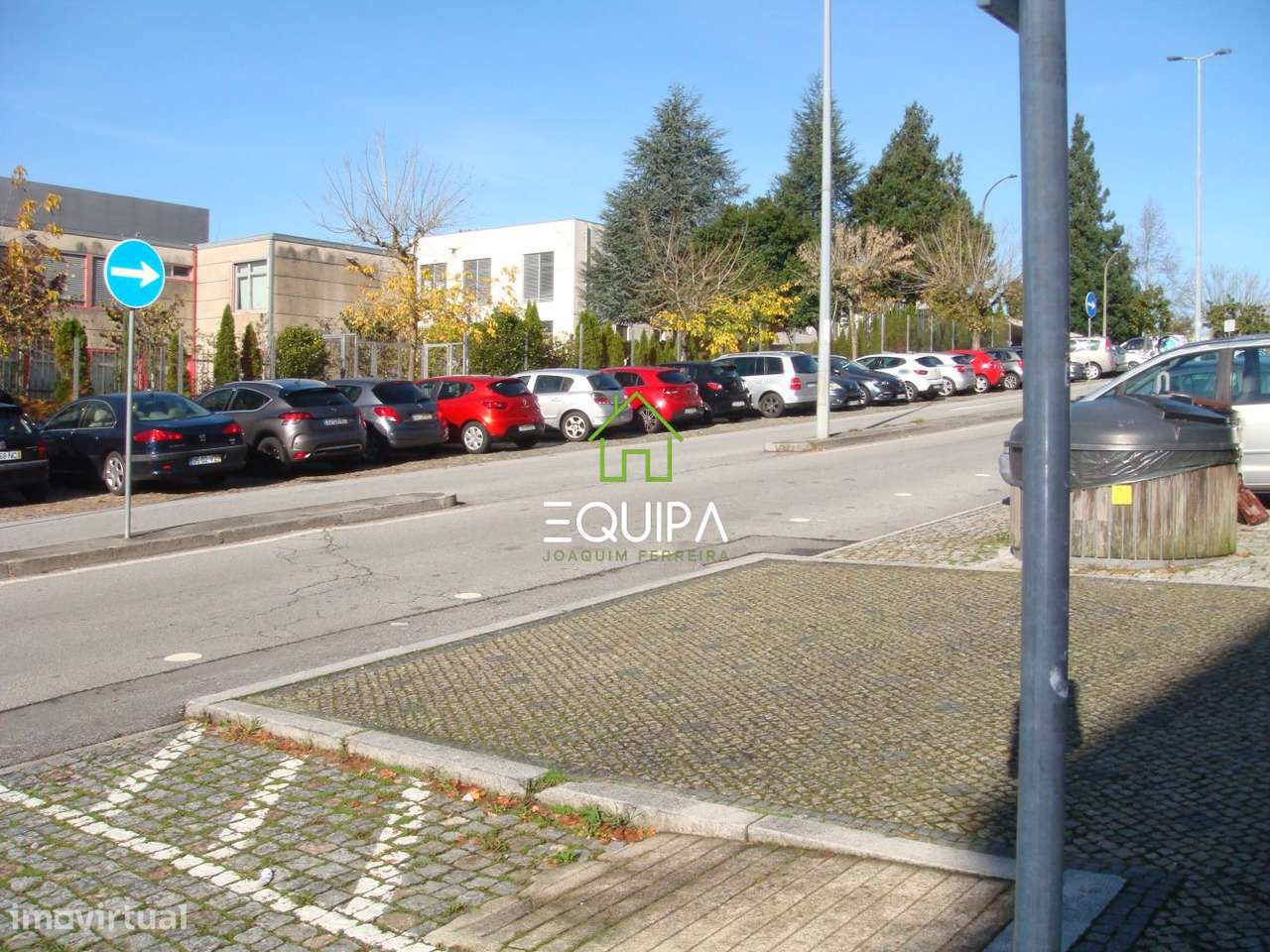 Loja licenciada para comercio e serviços, no centro de Paredes- Excel-12