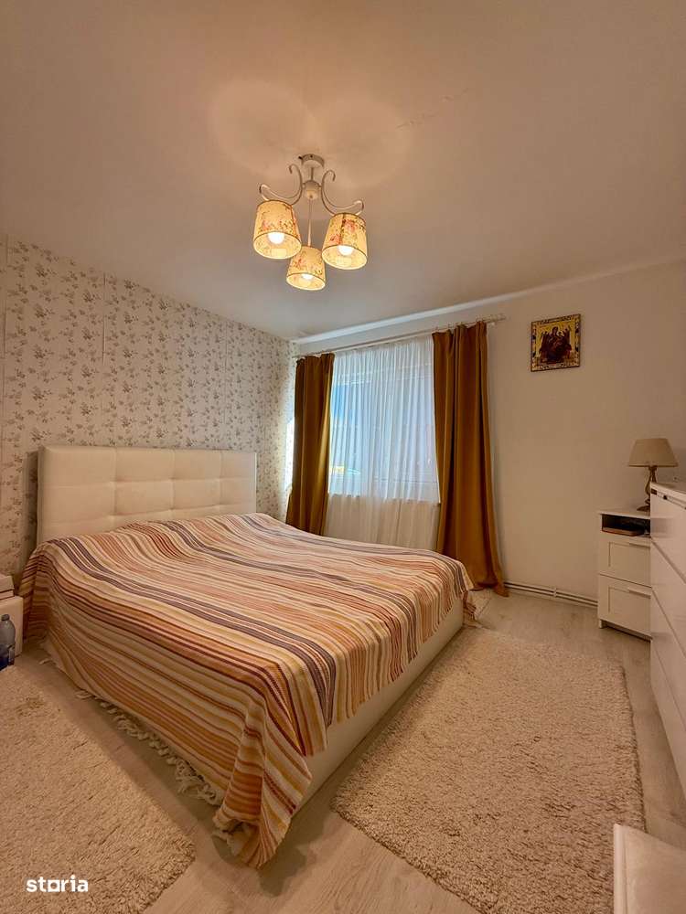 Vilă P+M cu 6 camere | 500MP TEREN | Năvodari - Imagine principală: 5/20