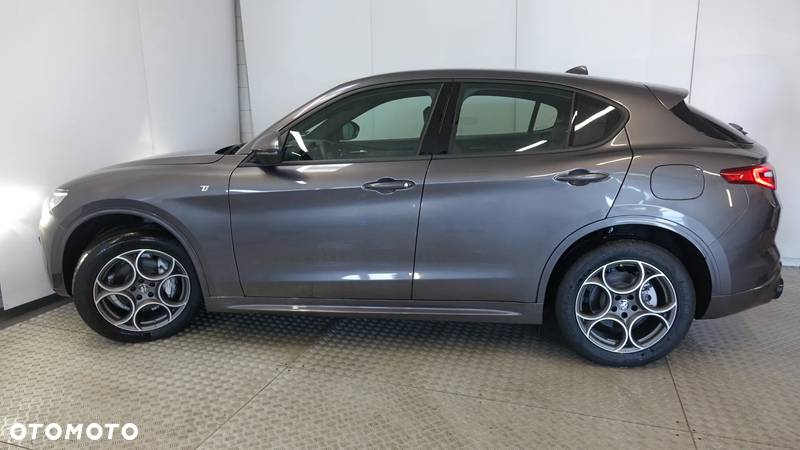 Alfa Romeo Stelvio 2.0 Turbo TI Q4 - 5