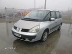 Dezmembrez Renault Espace 2004 - 1