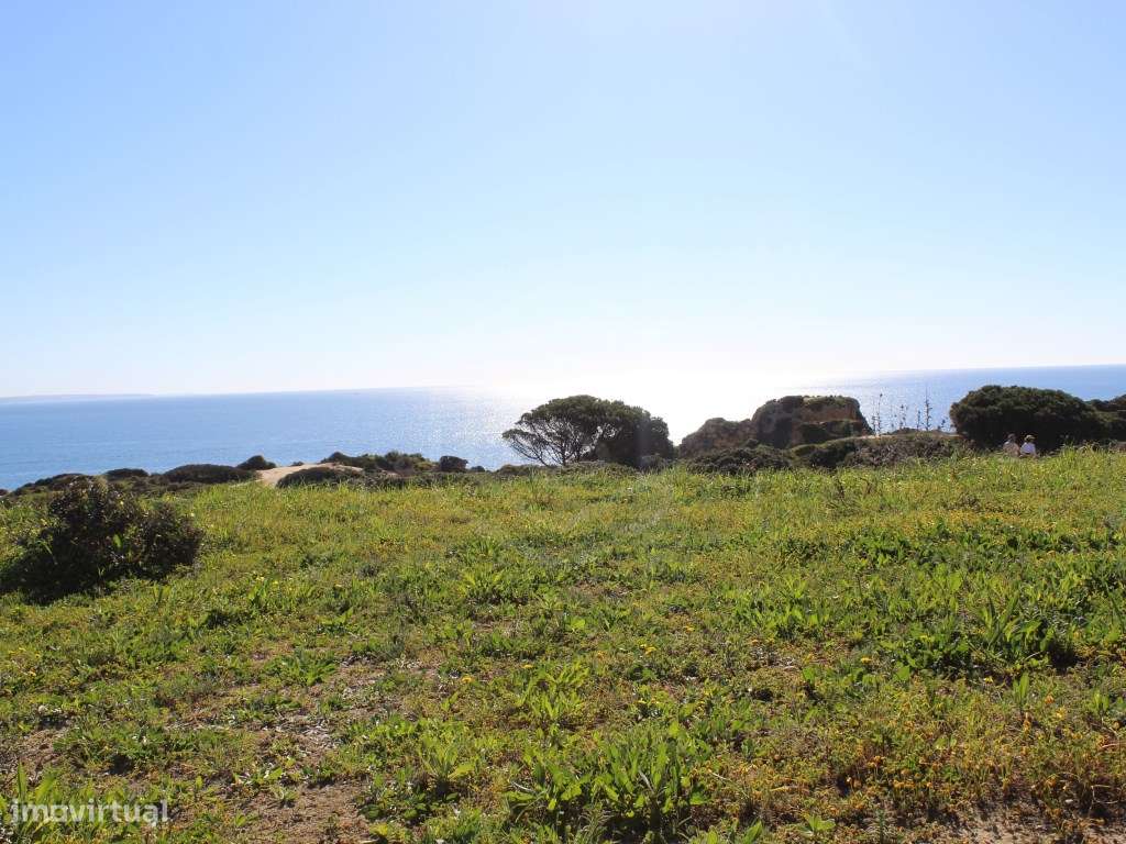 Terreno misto para construção de 2 moradias na falésia da Ponta da ... - Grande imagem: 5/33