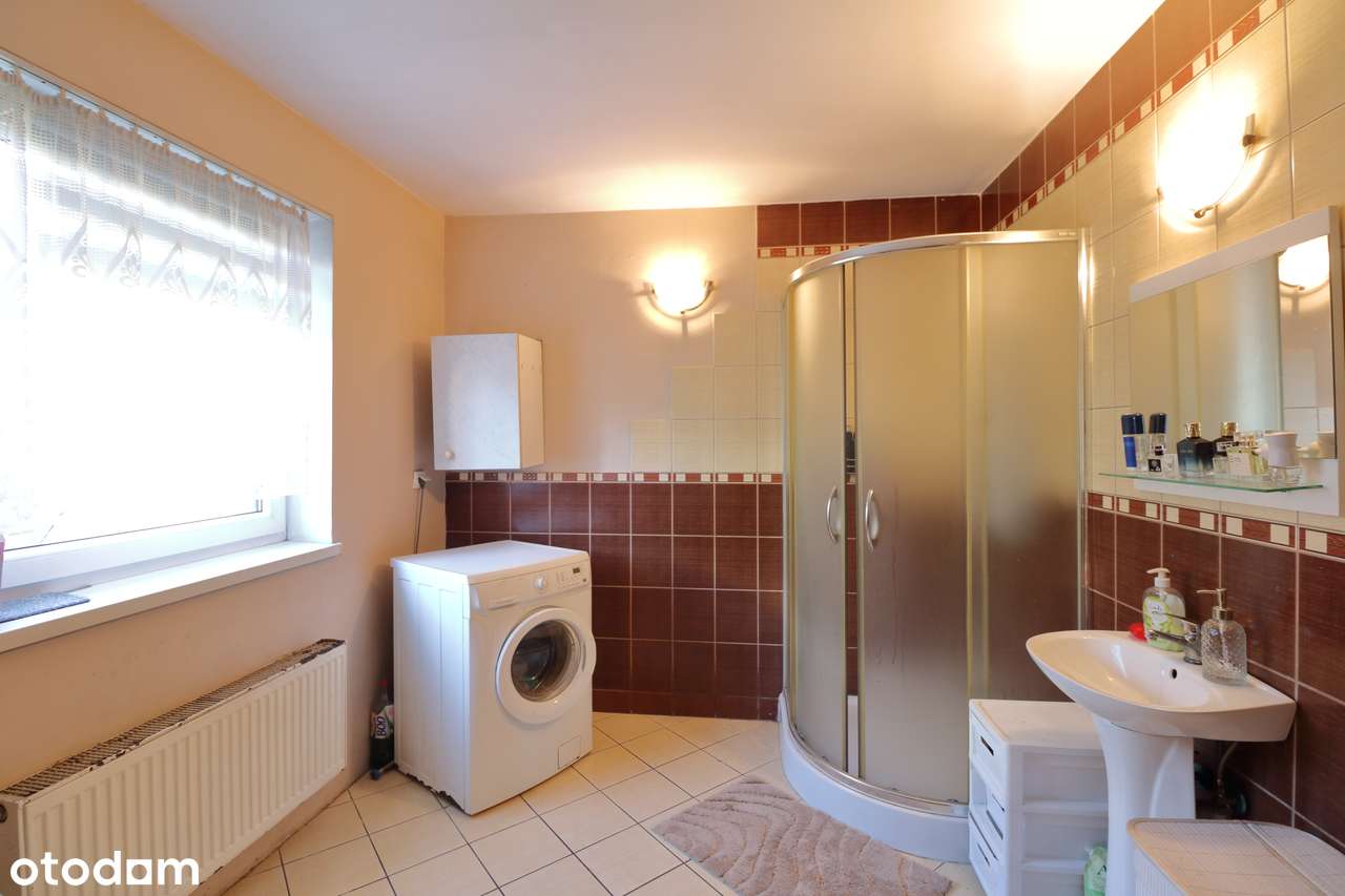 OKAZJA - Dom 2 piętrowy przy galerii Gołąbkowice-6