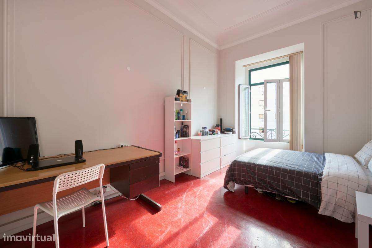 Quarto - localizado em Entrecampos Lisbon - Grande imagem: 3/10