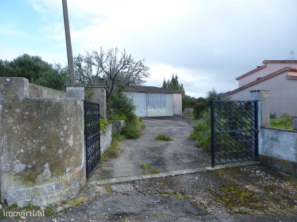 Moradia com armazém e Terreno com Alvará para construção . - Grande imagem: 4/10