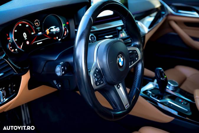 BMW Seria 5 540d xDrive AT - 17