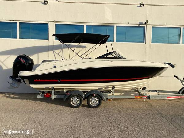 Bayliner VR5 OB - 23