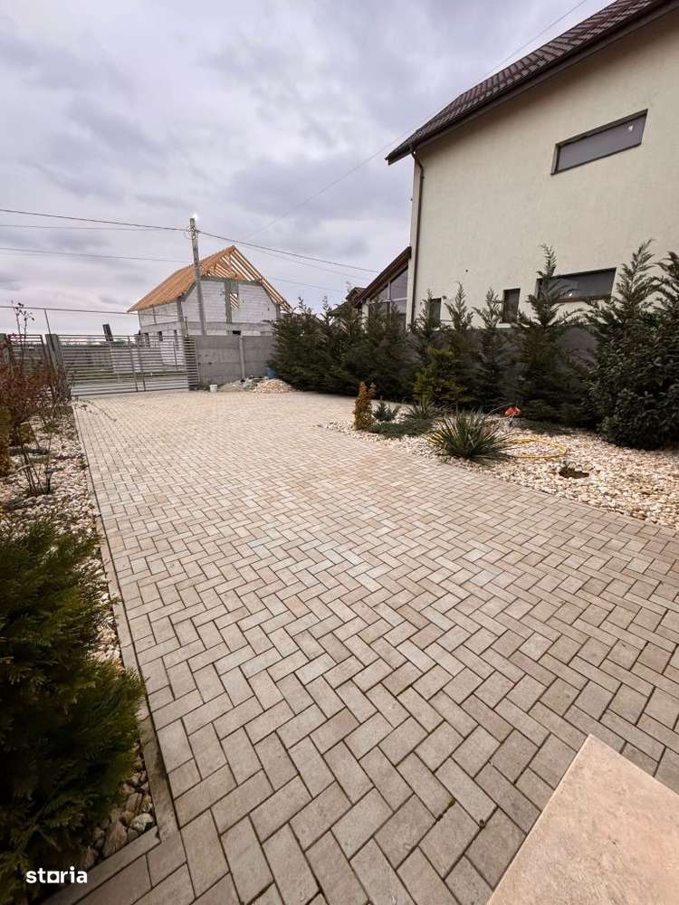 Vila P+1 cu 4 camere - 3 bai, Teren 566 mp - Imagine principală: 3/16