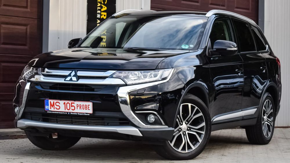 Mitsubishi Outlander III [2012 - 2021] 2.2 DI-D 4WD Automatik Instyle 2015