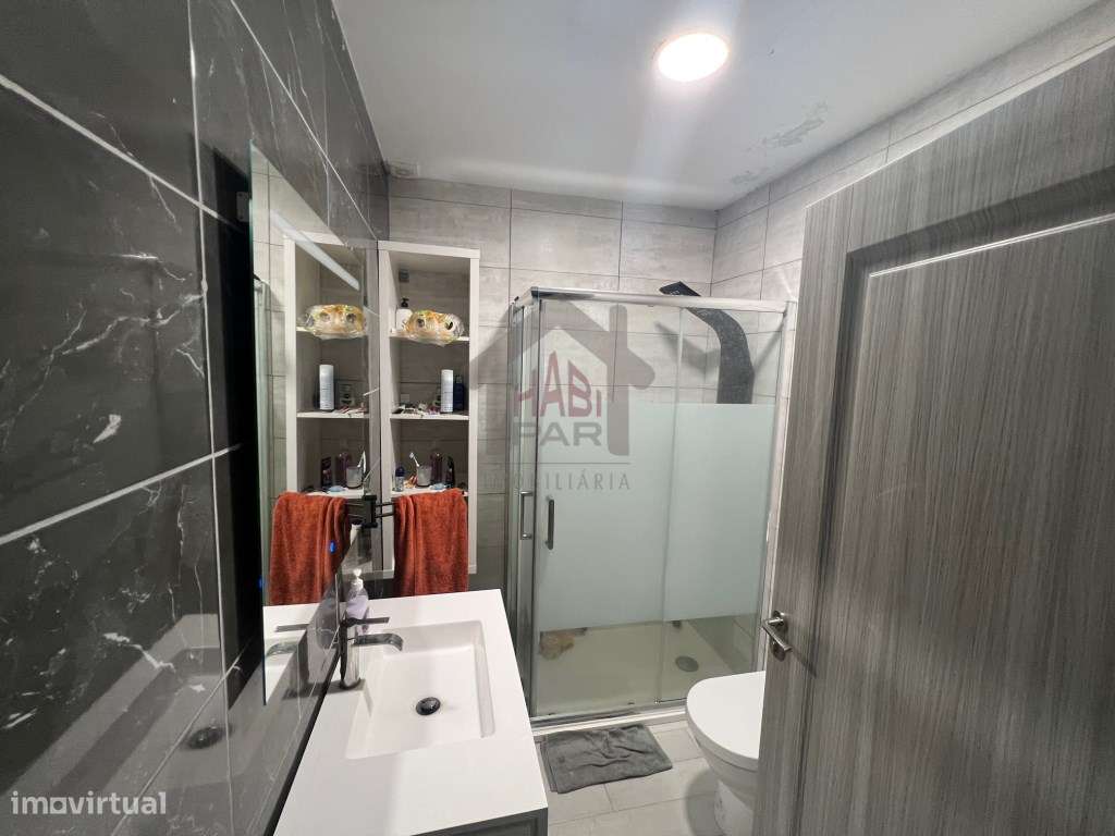 Excelente Andar Moradia ,Com Logradouro-6