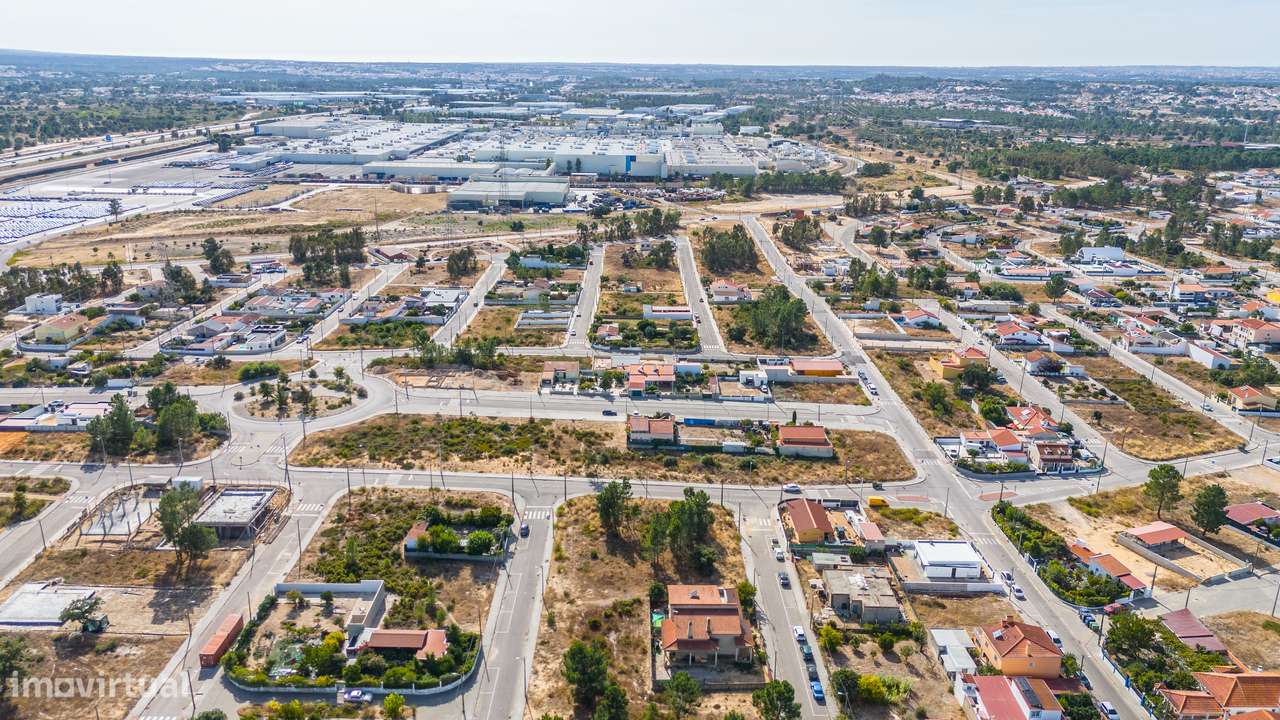 Terreno Urbano em Zona Tranquila: Construa a Casa dos Seus Sonhos! - Grande imagem: 4/9