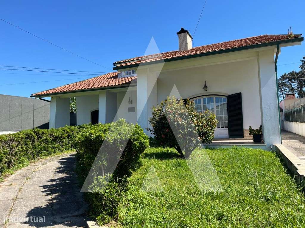 Moradia isolada T4+1 situada em S. Bernardo. - Grande imagem: 5/56