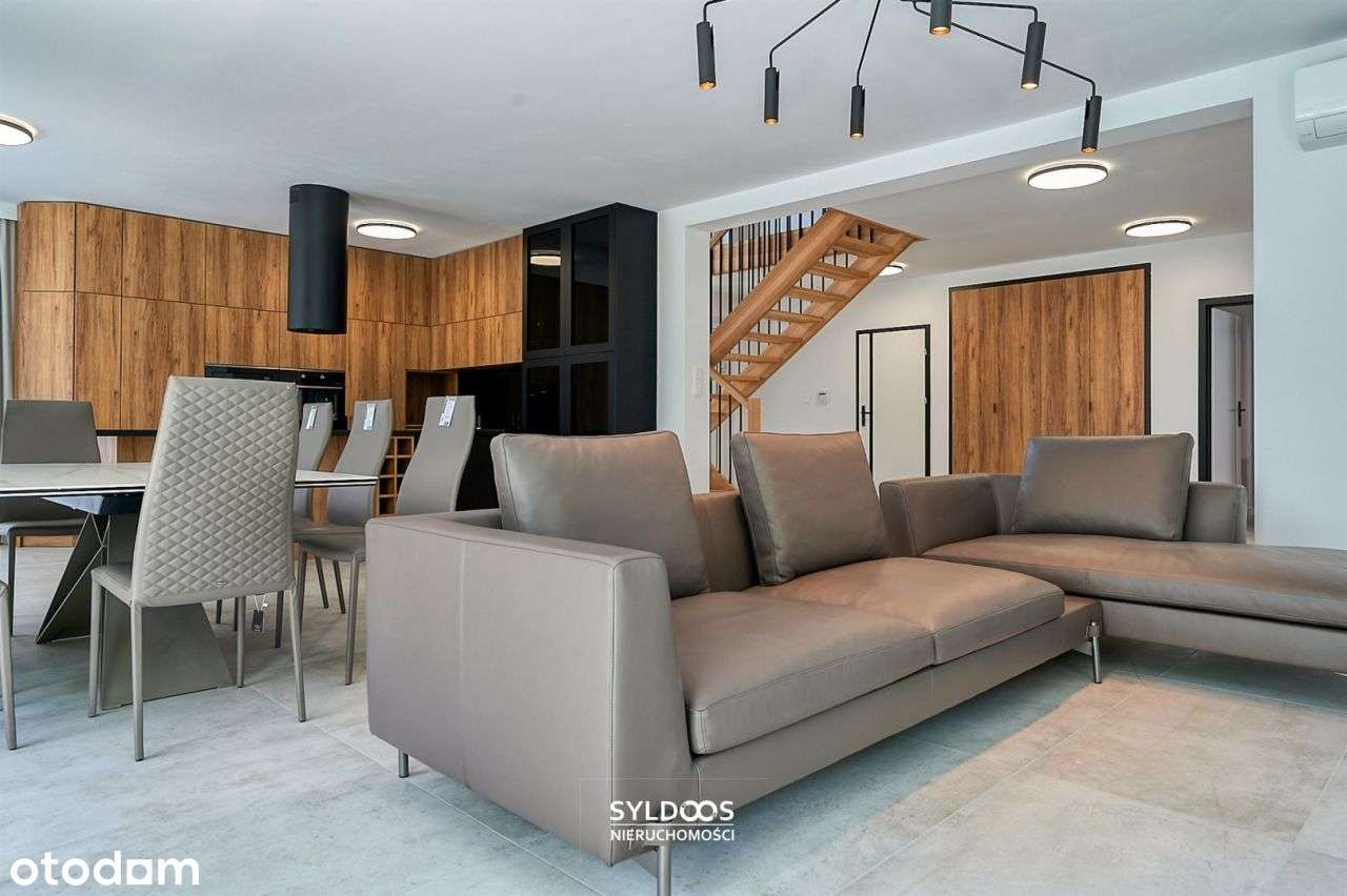 Nowoczesny dom z basenem z 2025r -Lusina przy Isk-13