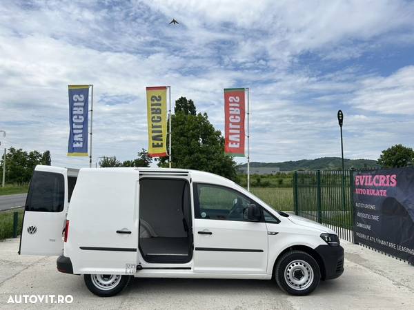 Volkswagen Caddy 2.0 TDI DSG - 9