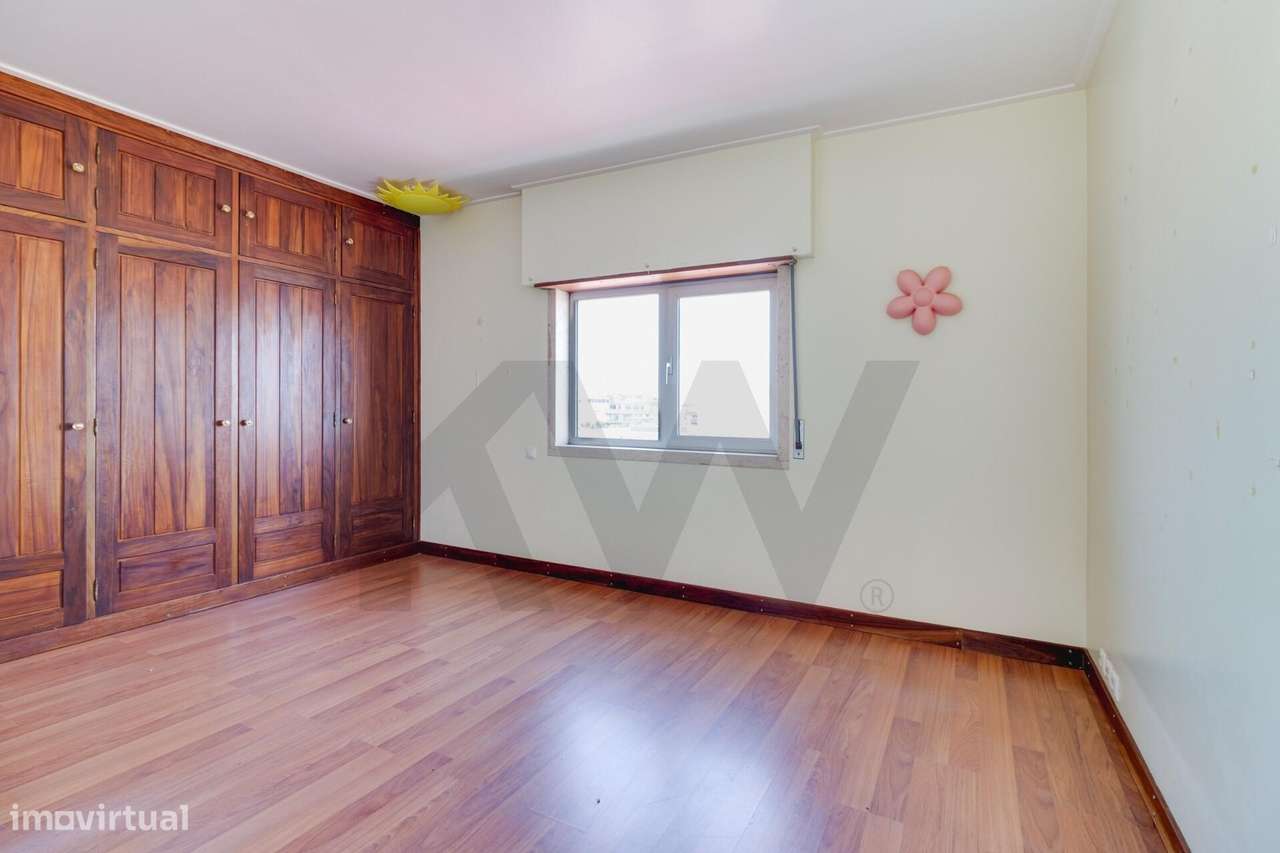 Penthouse T3 com Terraço de 165m2 , Vista Mar e Garagem-11