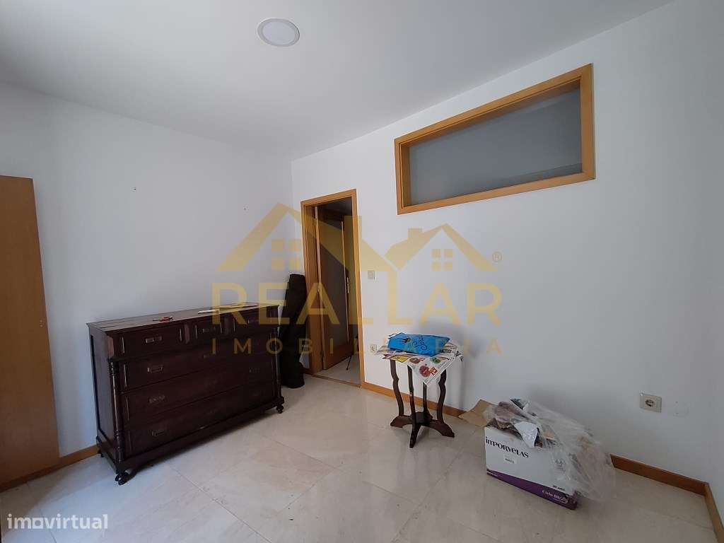 Moradia para restauro - T8 - Vila do Conde - Grande imagem: 4/30