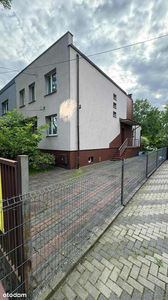 dom w zabudowie bliźniaczej - okol. Brzezińskiej-19