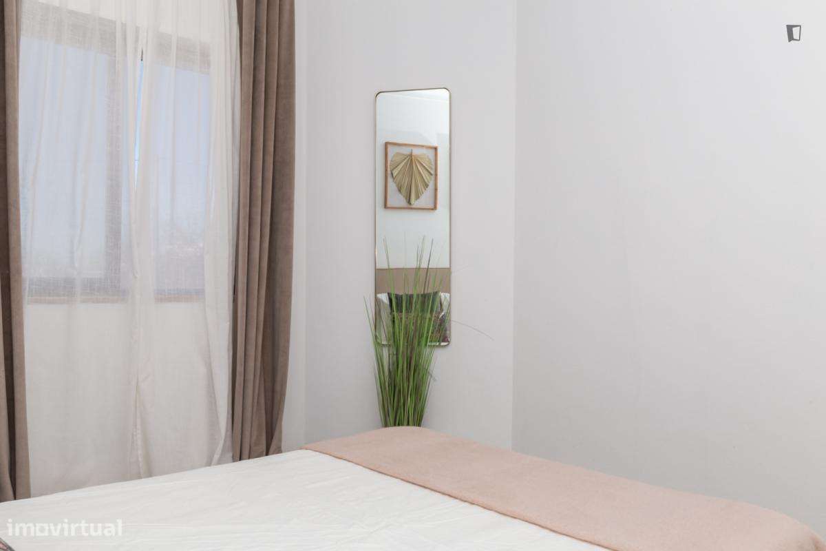 Apartamento com 2 quartos - localizado em Faro - Grande imagem: 5/6