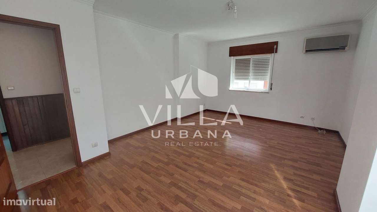 Apartamento T1 - Santa Marta do Pinhal, Corroios-23