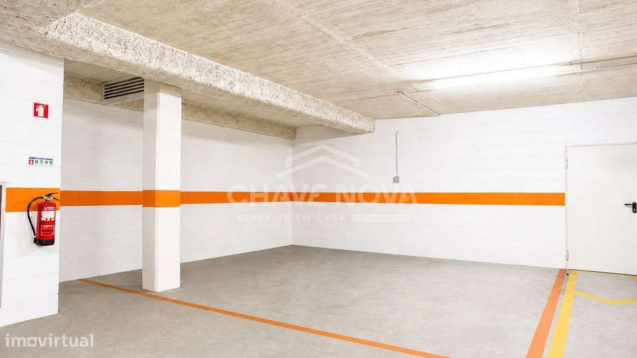 T2 de Luxo no Forbes Garden – Granja | A 300m da Praia-17