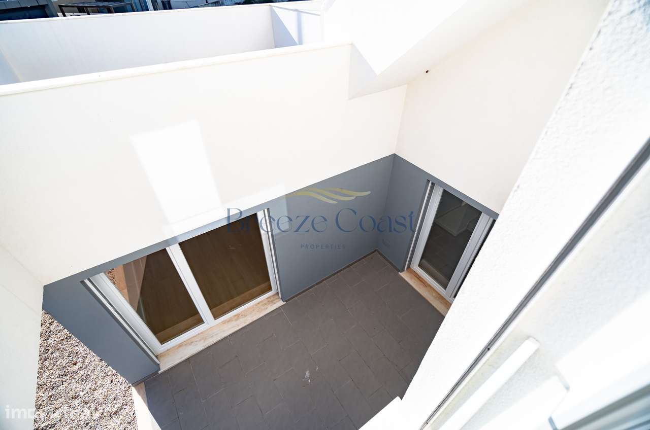 Modern 3+1 Bedroom Villa with Private Pool-14