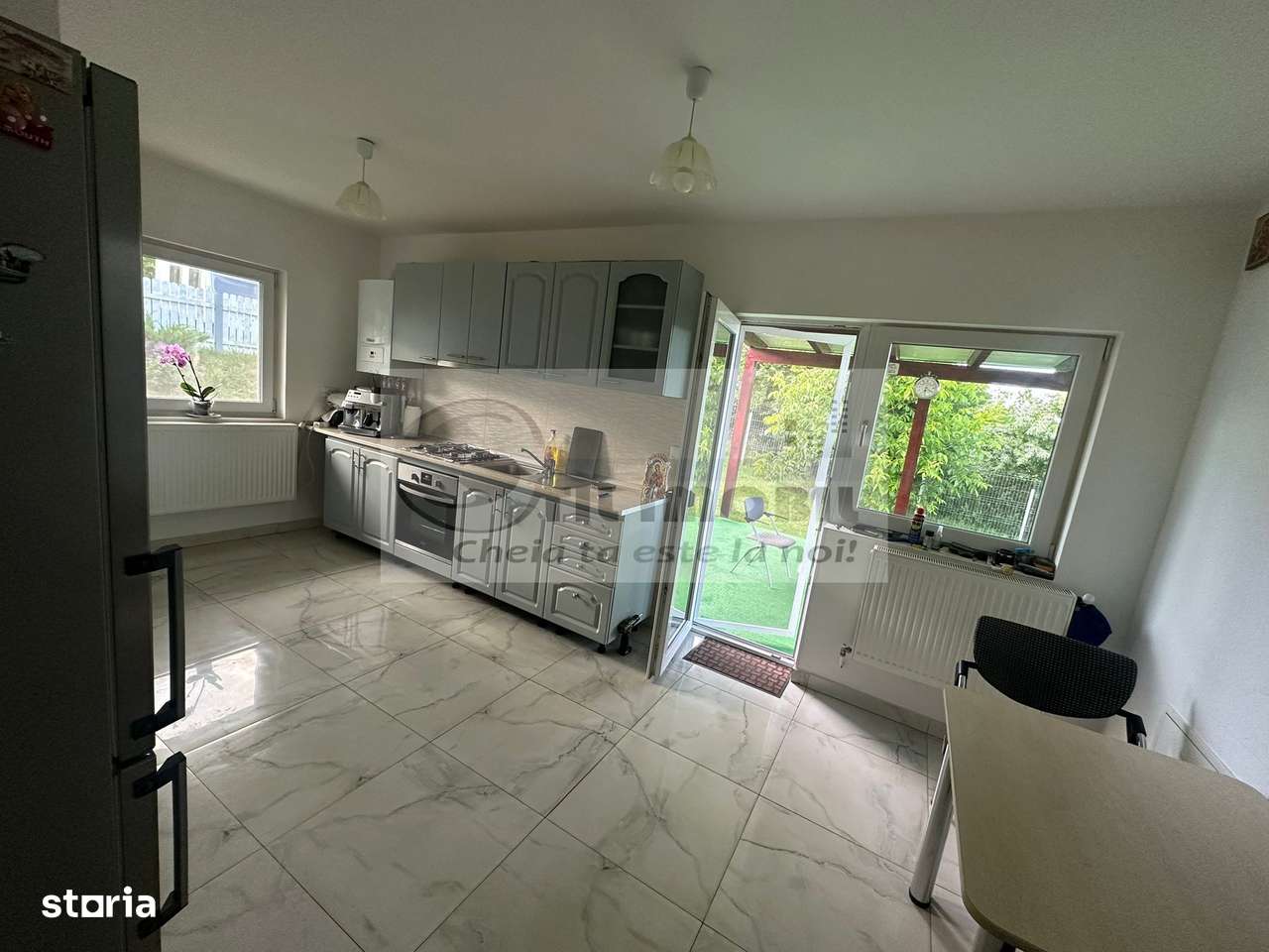 Casă individuală de vânzare - Bucium - 230.000 euro - Imagine principală: 3/6