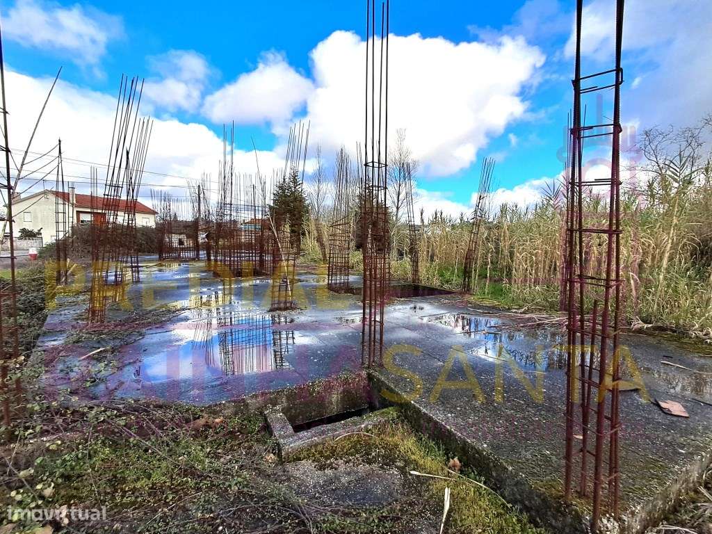 Terreno para construção de quatro moradias em banda, Cernache - Grande imagem: 4/9