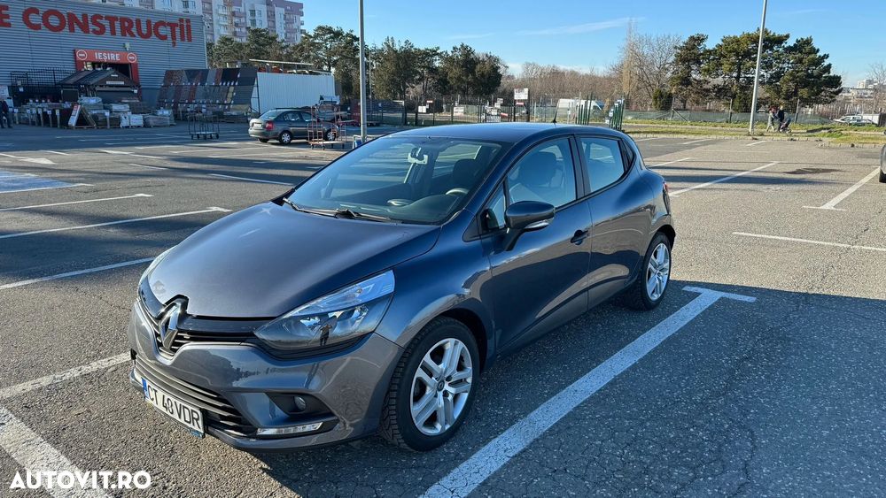 Second hand Renault Clio 8 900 EUR, 17 600 km Autovit