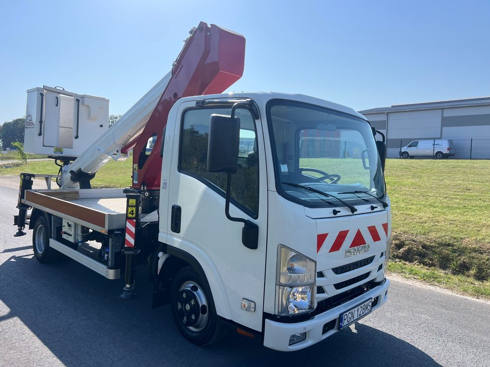 Isuzu M21 2023