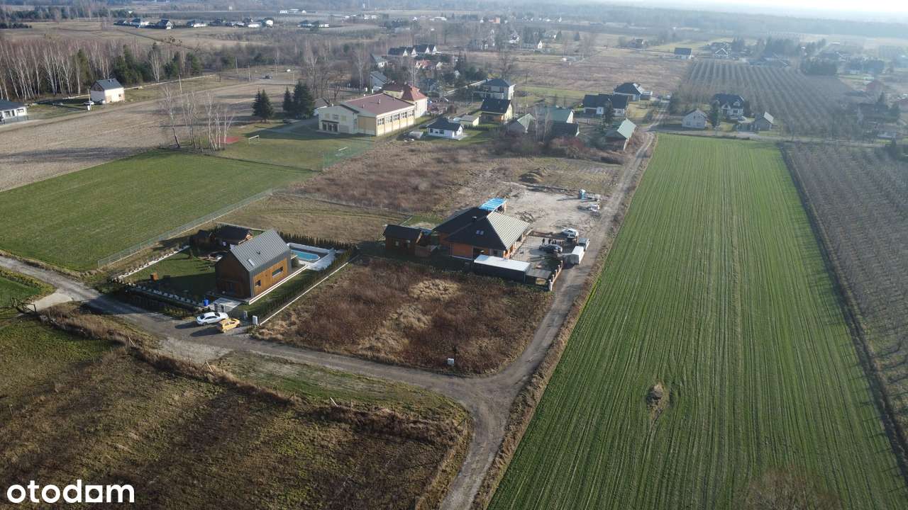 Działka usługowo-mieszkaniowa przy szkole | Dobiesz-5