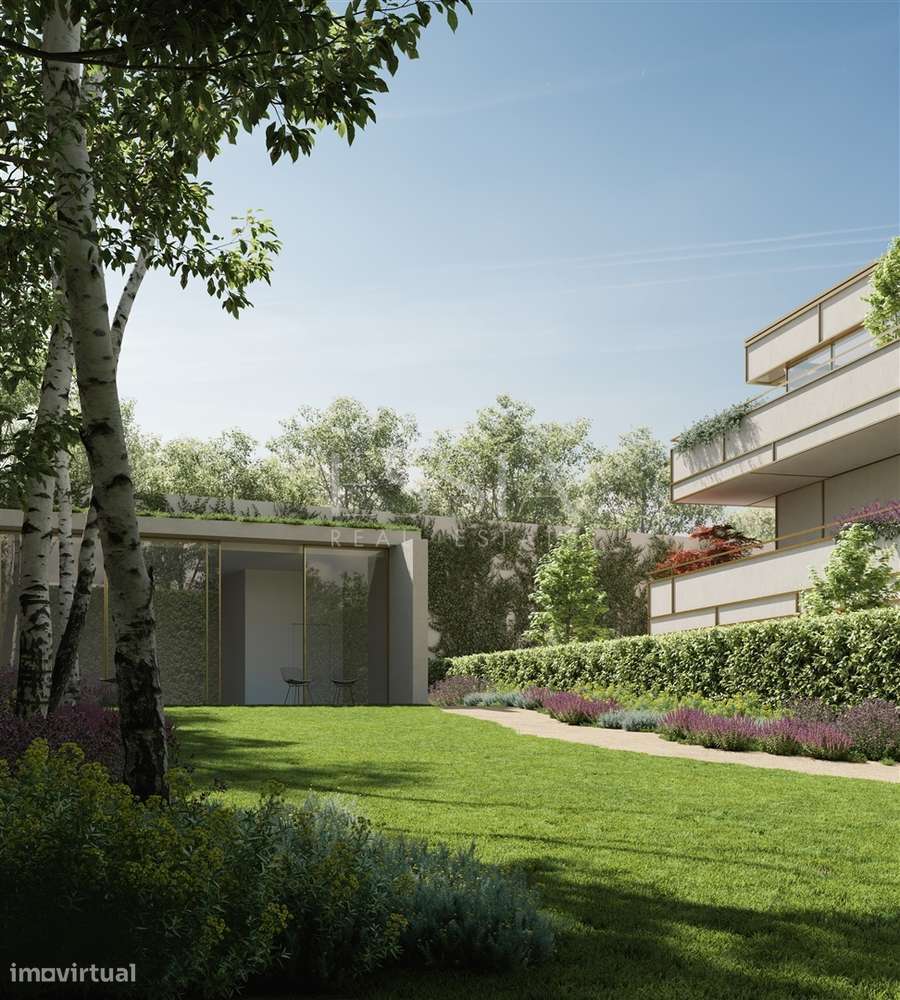 Apartamento T4 à Avenida da Boavista - Próximo ao Colégio do Rosário - Grande imagem: 2/18