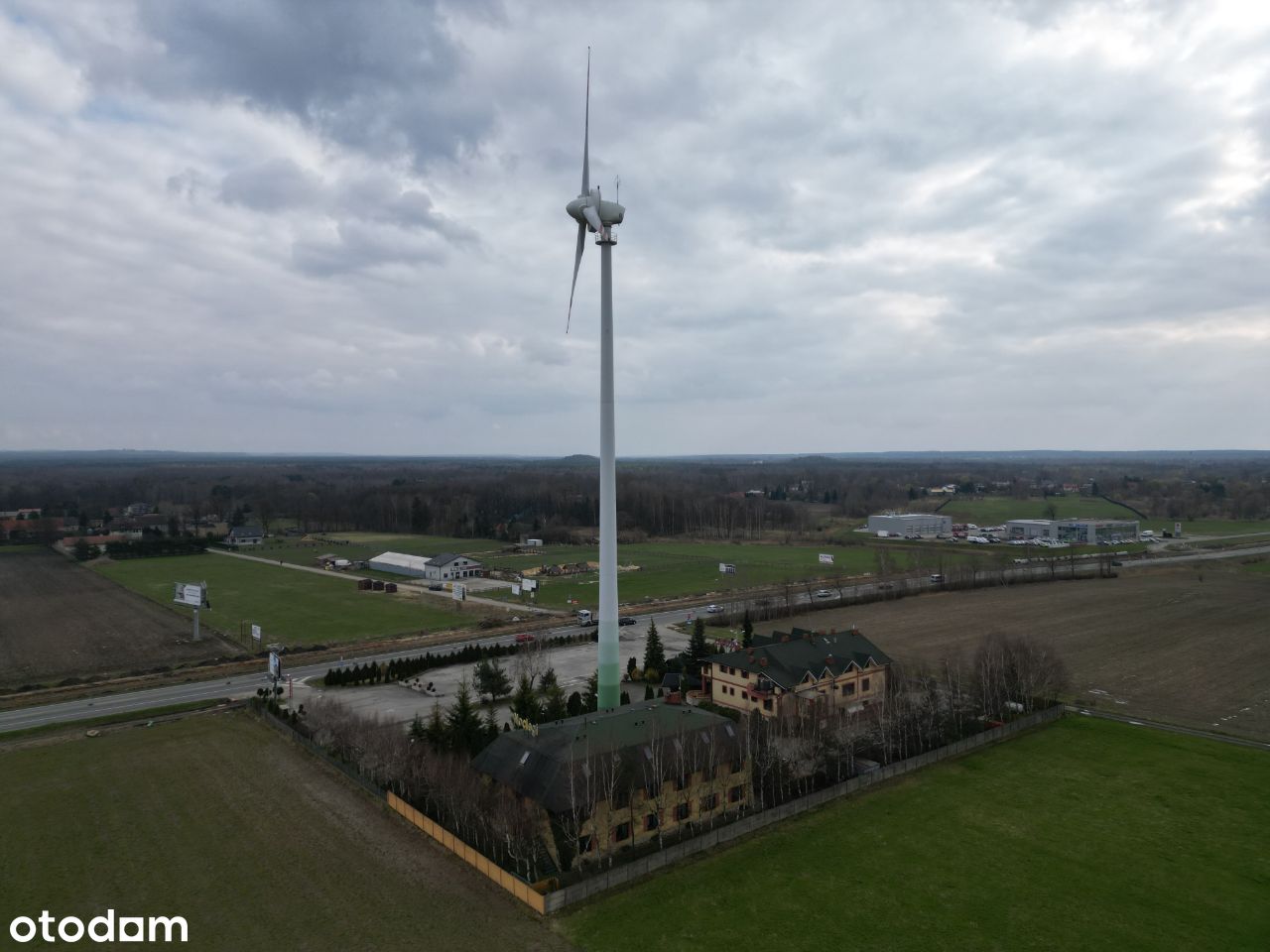 Dochodowa nieruchomość: Zajazd, Hotel, Wiatrak