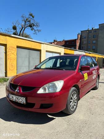 Mitsubishi Lancer 1.6 Comfort - 1