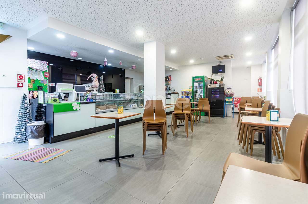 Confeitaria com Fabrico Próprio, em Rio Tinto - Grande imagem: 3/18