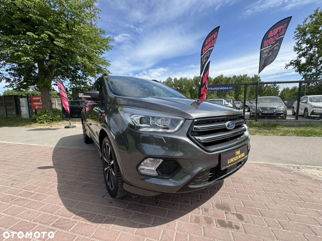 Ford Kuga 1.5 EcoBoost 2x4 ST-Line - 6