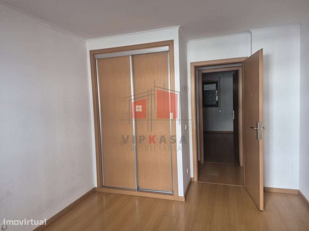 Apartamento T2-12