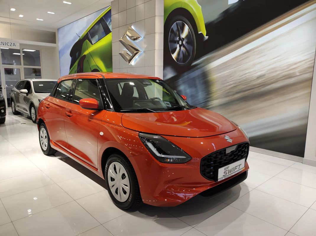 Suzuki Swift Premium 1.2 83KM Hybrid Led/Camera/Audio/Radar